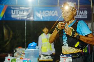 BIB: 160
                            <button type="button" onclick="openModal(22790051)" class="btn btn-primary btn-sm float-right btn-popup" data-toggle="modal" data-target=".modal-high-quality">
                        <i class="fas fa-shopping-cart"></i> Add to Cart
                    </button>
                                            <button type="button" onclick="isThisMe(22790051, true)" class="btn btn-success btn-sm float-right btn-popup btn-isme hidden" data-toggle="tooltip" data-placement="bottom" title="นี่คือรูปของคุณใช่ไหม คลิกที่นี่เพื่อเอาเข้าอัลบั้ม">
                        <i class="fas fa-plus"></i> Add to album
                    </button>
                    <button type="button" onclick="isThisMe(22790051, false)" class="btn btn-warning btn-sm float-right btn-popup btn-isnotme hidden">
                        <i class="fas fa-ban"></i> Remove from album
                    </button>